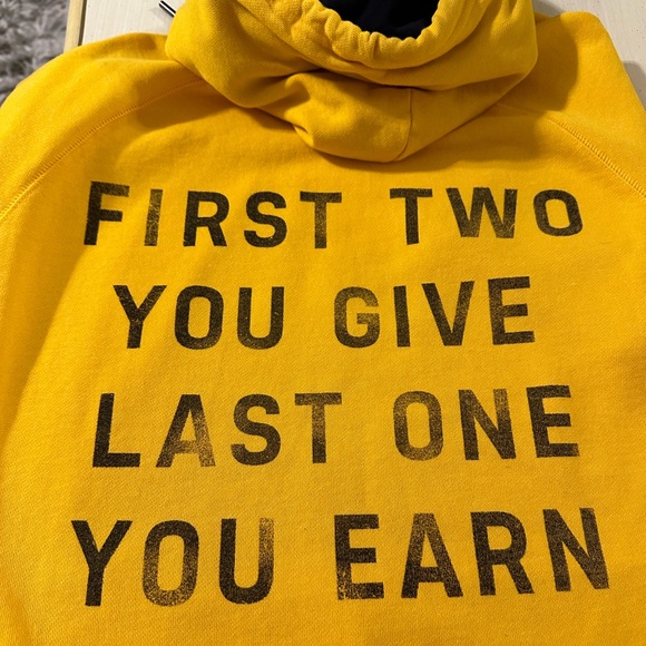 Project Rock Chase Greatness Hoodie - Picture 3 of 4